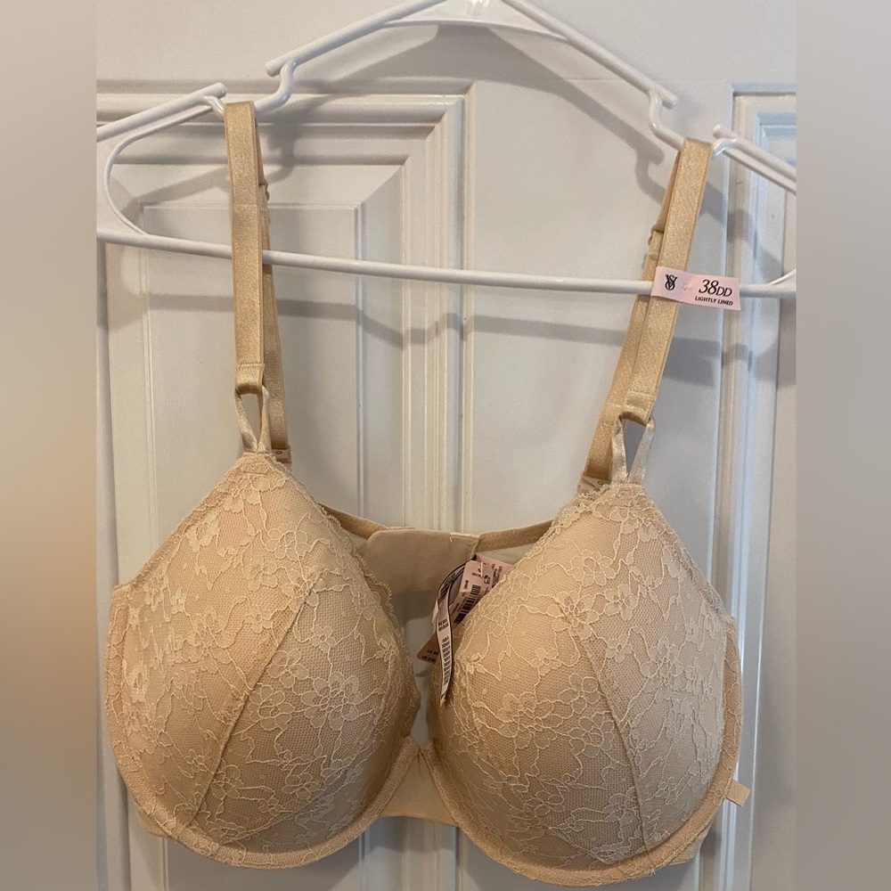 Victoria’’s Secret 38dd